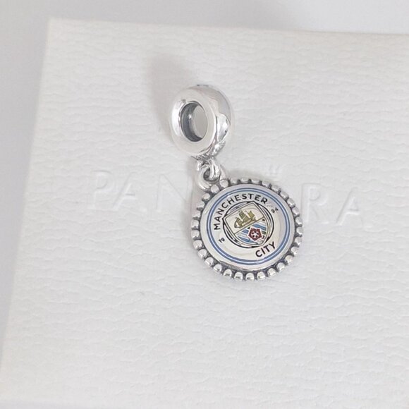 Pandora Manchester City Crest Exclusive Dangle Charm S925 Silver with box - Picture 4 of 8